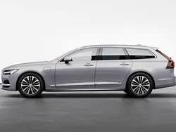 Silver Ny 2024 Volvo V90 Core Kombi | 549 900 kr (Marknadspris)