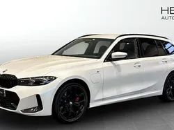 Vit (white) Begagnad 2025 BMW 330e M Sport Kombi | 699 700 kr (Dyr)