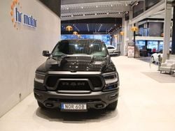 Svart Begagnad 2023 RAM 1500 Pickup | 1 111 250 kr