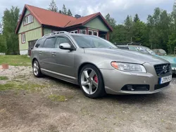 Brun Begagnad 2010 Volvo V70 Summum Kombi | 40 000 kr (Marknadspris)