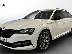 Vit Begagnad 2022 Skoda Superb SportLine Kombi | 399 500 kr (Lite dyr)