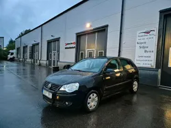 Svart Begagnad 2008 VW Polo Trendline Halvkombi | 28 900 kr (Marknadspris)