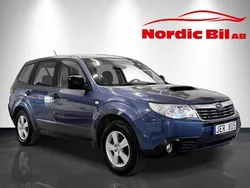 Mörkblå (blå) Begagnad 2009 Subaru Forester SUV | 49 900 kr (Dyr)