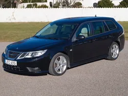 Svart Begagnad 2010 Saab 9-3 Kombi | 69 900 kr