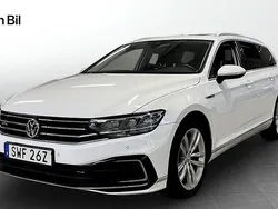 Vit Begagnad 2020 VW Passat GTE Kombi | 289 800 kr (Lite dyr)