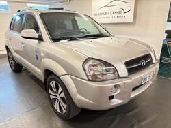 Silver Begagnad 2005 Hyundai Tucson SUV | 49 900 kr (Marknadspris)