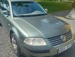 Grön Begagnad 2003 VW Passat Trendline Kombi | 9 800 kr