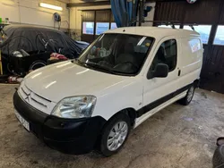 Vit Begagnad 2004 Citroën Berlingo Minibuss | 29 830 kr (Lite dyr)