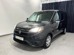 Svart Begagnad 2018 Fiat Doblò Lounge Minibuss | 79 900 kr (Marknadspris)