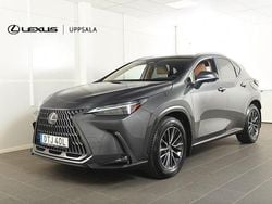 Grå Begagnad 2023 Lexus NX450h+ Executive Line SUV | 574 900 kr (Lite dyr)