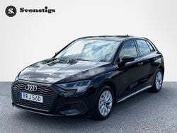 Brilliantsvart Begagnad 2022 Audi A3 Sportback e-tron Proline Sedan | 309 800 kr (Marknadspris)