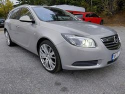 Brun Begagnad 2010 Opel Insignia Cosmo Kombi | 59 000 kr