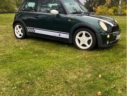 Begagnad 2005 Mini Cooper Halvkombi | 25 000 kr (Bra pris)