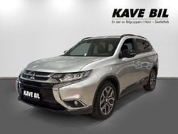 Silver Begagnad 2018 Mitsubishi Outlander SUV | 209 900 kr (Marknadspris)
