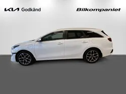 Vit Begagnad 2022 Kia Ceed Sportswagon 2 Kombi | 279 900 kr (Dyr)