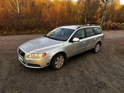 Silver Begagnad 2009 Volvo V70 Kombi | 35 000 kr (Bra pris)