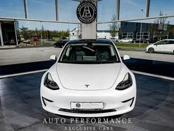 Vit Begagnad 2021 Tesla Model 3 Sedan | 329 900 kr (Lite dyr)