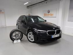 Svart Begagnad 2021 BMW 520 Kombi | 384 900 kr (Lite dyr)
