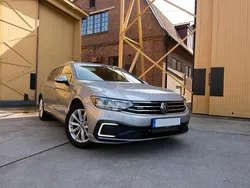 Silver Begagnad 2023 VW Passat GTE Kombi | 260 000 kr (Superpris)