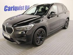 Svart Begagnad 2022 BMW X1 Sport Line SUV | 299 000 kr