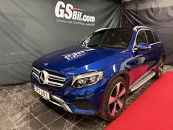 Flerfärgad Begagnad 2017 Mercedes GLC250 AMG SUV | 319 900 kr (Marknadspris)
