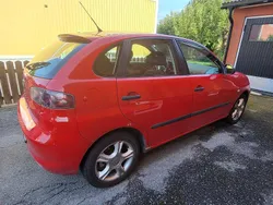 Röd Begagnad 2009 Seat Ibiza Halvkombi | 18 000 kr (Superpris)