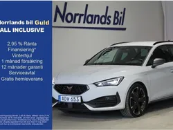 Vit (nevada white metallic) Begagnad 2024 Cupra Leon VZ Kombi | 349 900 kr (Marknadspris)