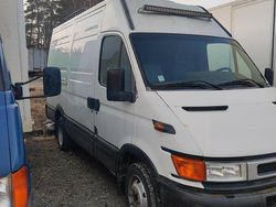 Vit Begagnad 2005 Iveco Daily Van | 39 000 kr