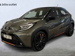 Grön Begagnad 2022 Toyota Aygo Halvkombi | 204 900 kr (Dyr)
