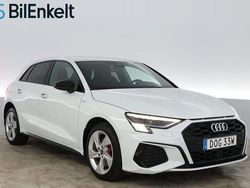 Vit Begagnad 2022 Audi A3 Sportback S-Line Halvkombi | 299 700 kr