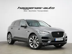 Mörkgrå Begagnad 2016 Jaguar F-Pace SUV | 239 000 kr (Lite dyr)