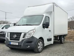 Nissan NV400
