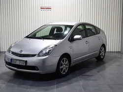 Silver Begagnad 2008 Toyota Prius Halvkombi | 70 000 kr (Marknadspris)