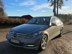 Silver Begagnad 2012 Mercedes C220 Sedan | 119 900 kr (Marknadspris)