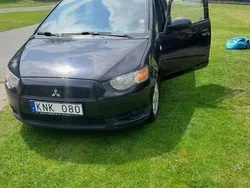 Svart Begagnad 2010 Mitsubishi Colt Halvkombi | 22 000 kr (Marknadspris)
