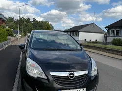 Svart Begagnad 2011 Opel Meriva Minibuss | 48 200 kr (Bra pris)