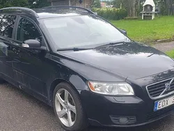Svart Begagnad 2008 Volvo V50 Kombi | 30 000 kr (Lite dyr)