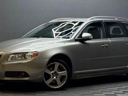 Brun Begagnad 2011 Volvo V70 Summum Kombi | 69 900 kr (Marknadspris)