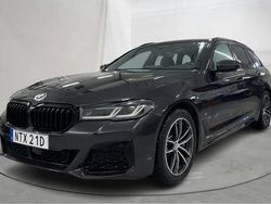 Grå Begagnad 2021 BMW 530 M Sport Kombi | 299 000 kr