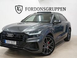 Grå Begagnad 2019 Audi Q8 S-Line SUV | 519 800 kr (Lite dyr)