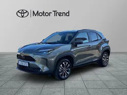 Grön Begagnad 2024 Toyota Yaris Cross Active SUV | 335 000 kr (Dyr)