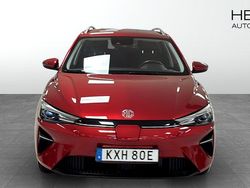 Röd (red) Begagnad 2022 MG MG5 EV Kombi | 169 900 kr (Superpris)