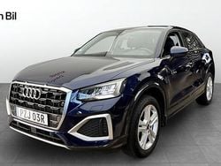 Navarrablå metallic Begagnad 2024 Audi Q2 Advanced Plus SUV | 294 000 kr (Marknadspris)