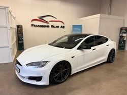 Vit Begagnad 2015 Tesla Model S Halvkombi | 249 900 kr (Marknadspris)