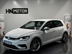 Vit Begagnad 2017 VW Golf VII R Halvkombi | 279 900 kr (Dyr)