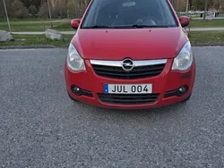 Röd Begagnad 2009 Opel Agila Halvkombi | 30 000 kr