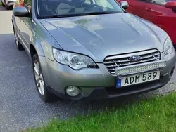 Grå Begagnad 2007 Subaru Outback SUV | 8 000 kr (Marknadspris)