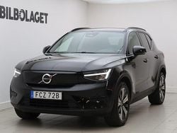 Svart Begagnad 2023 Volvo XC40 Core SUV | 299 500 kr