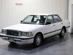 Vit Begagnad 1988 Toyota Crown Sedan | 189 900 kr