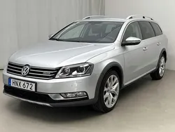 Silver Begagnad 2015 VW Passat Sedan | 138 000 kr (Bra pris)